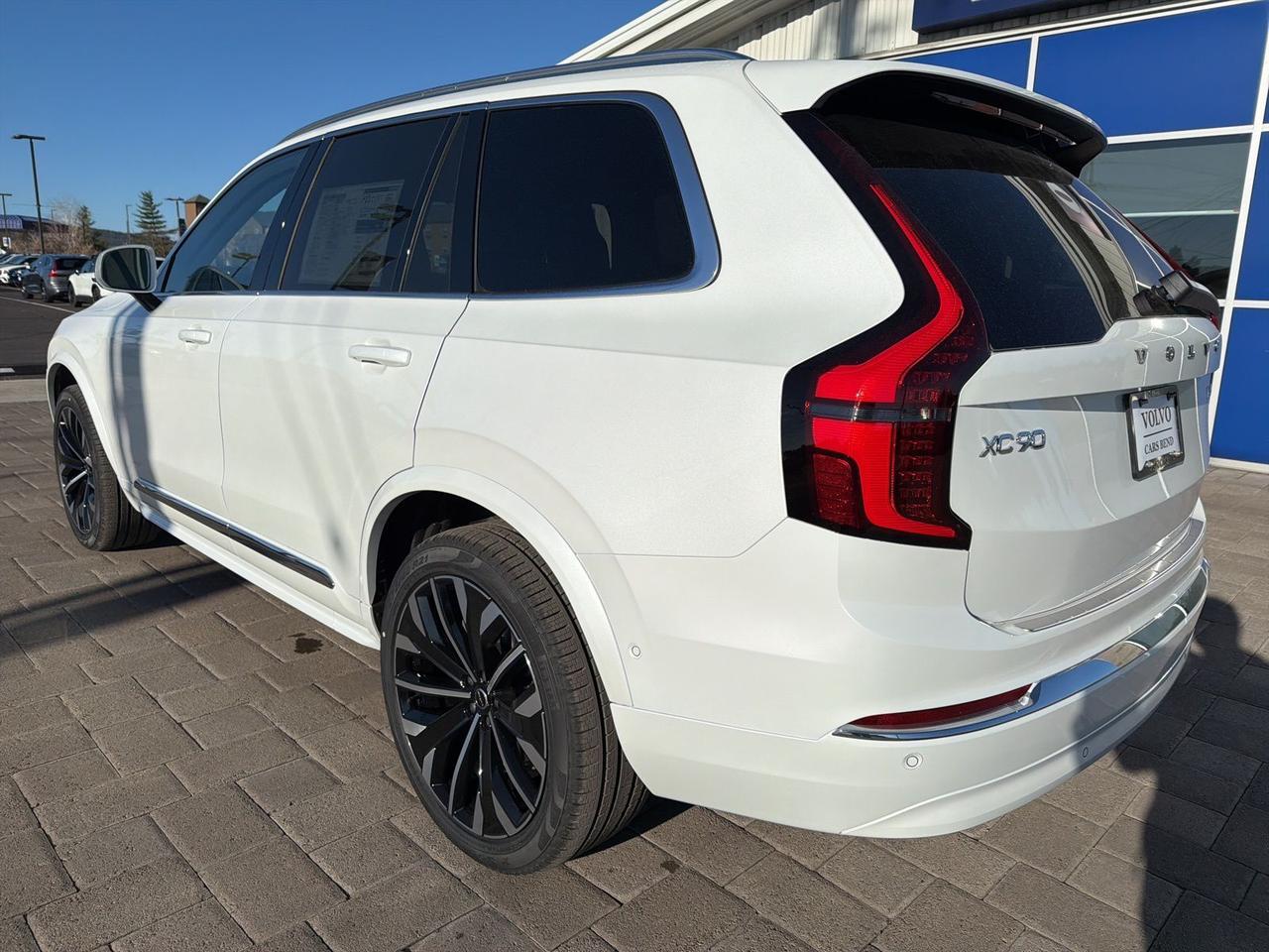 2026 Volvo XC90 B6 Ultra Bend OR