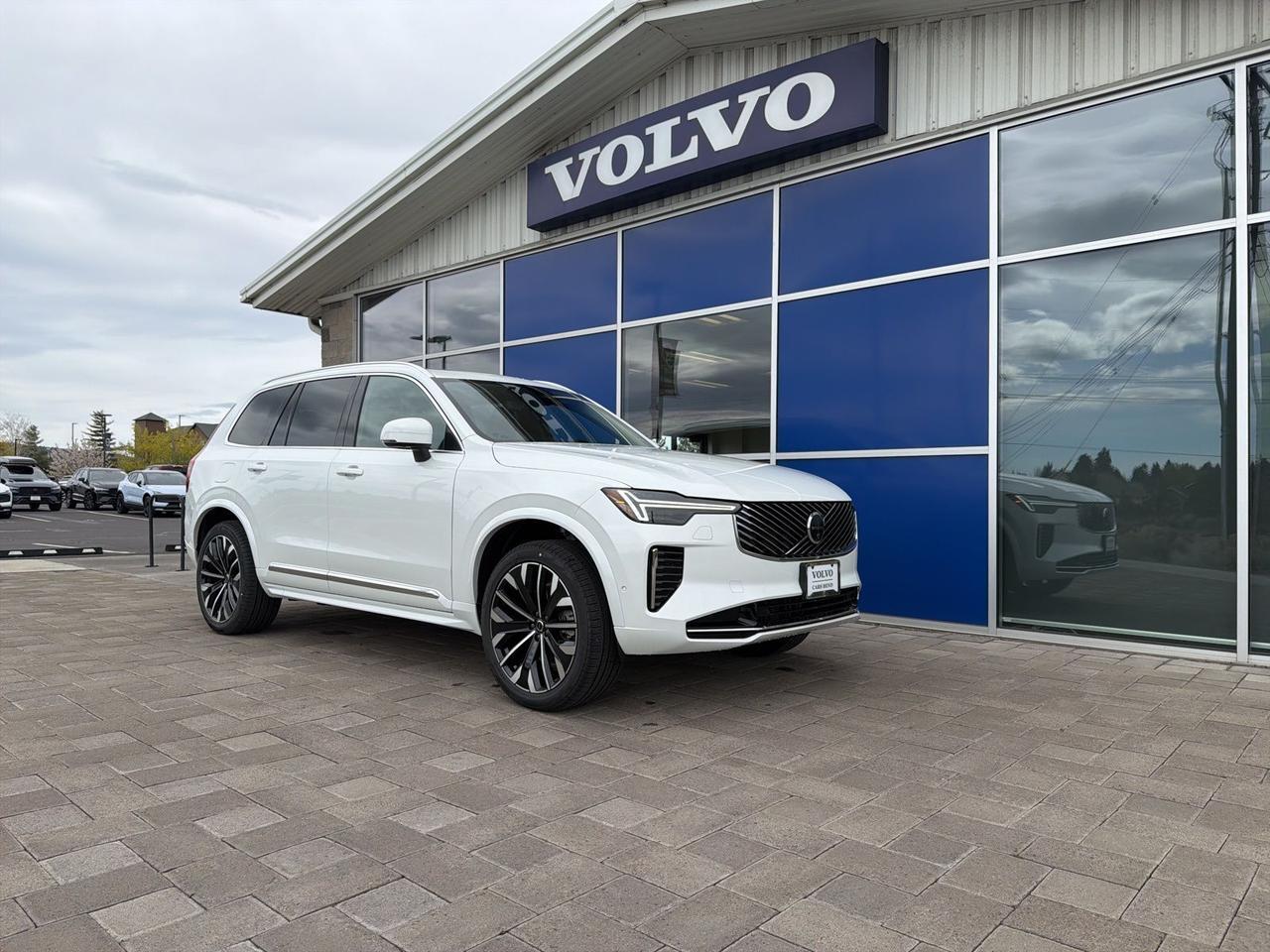 2026 Volvo XC90 B6 Ultra