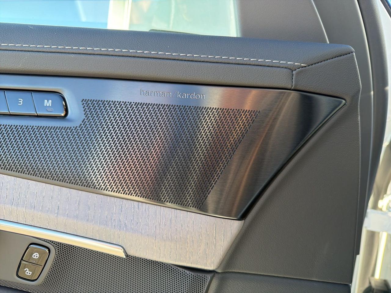 2026 Volvo XC90 B6 Ultra Bend OR