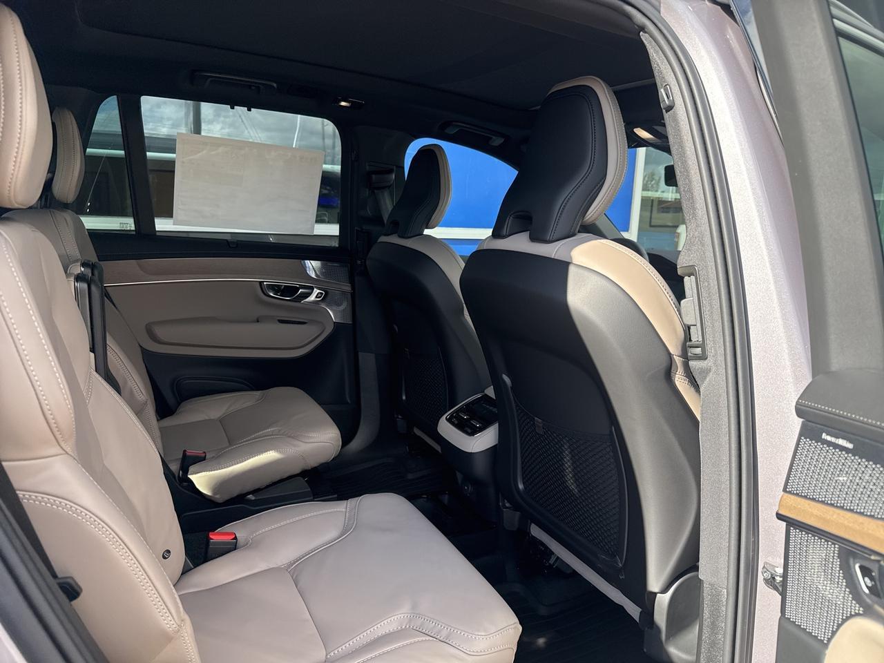 2026 Volvo XC90 B6 Ultra Bend OR