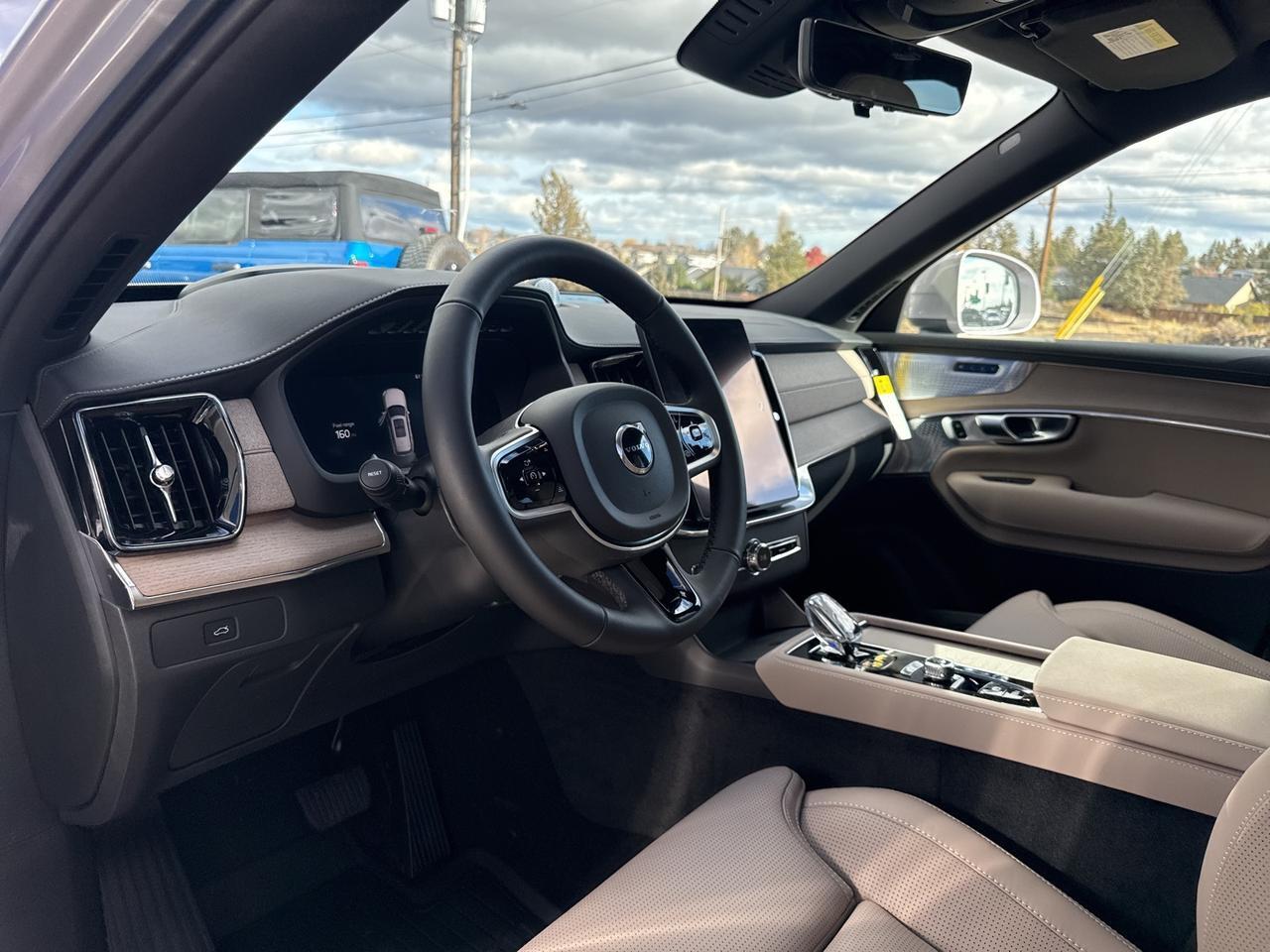 2026 Volvo XC90 B6 Ultra Bend OR