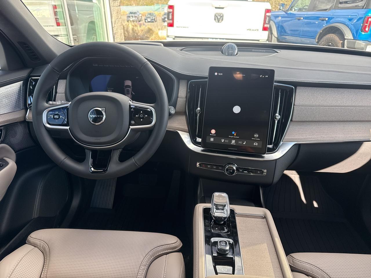 2026 Volvo XC90 B6 Ultra Bend OR