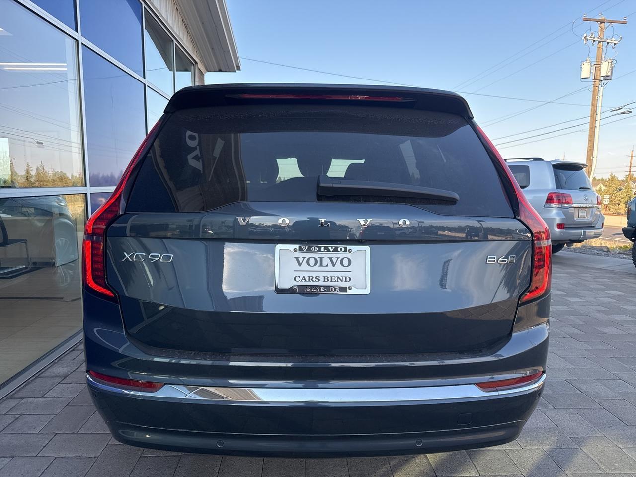 2026 Volvo XC90 B6 Ultra Bend OR