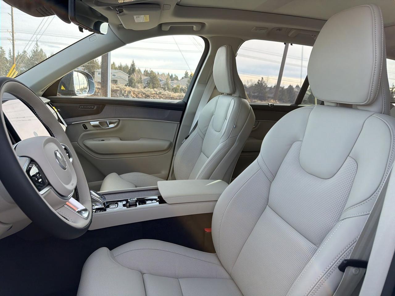 2026 Volvo XC90 B6 Ultra Bend OR