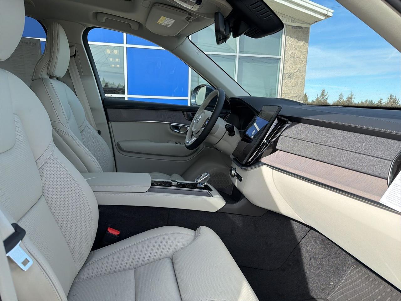 2026 Volvo XC90 B6 Ultra Bend OR