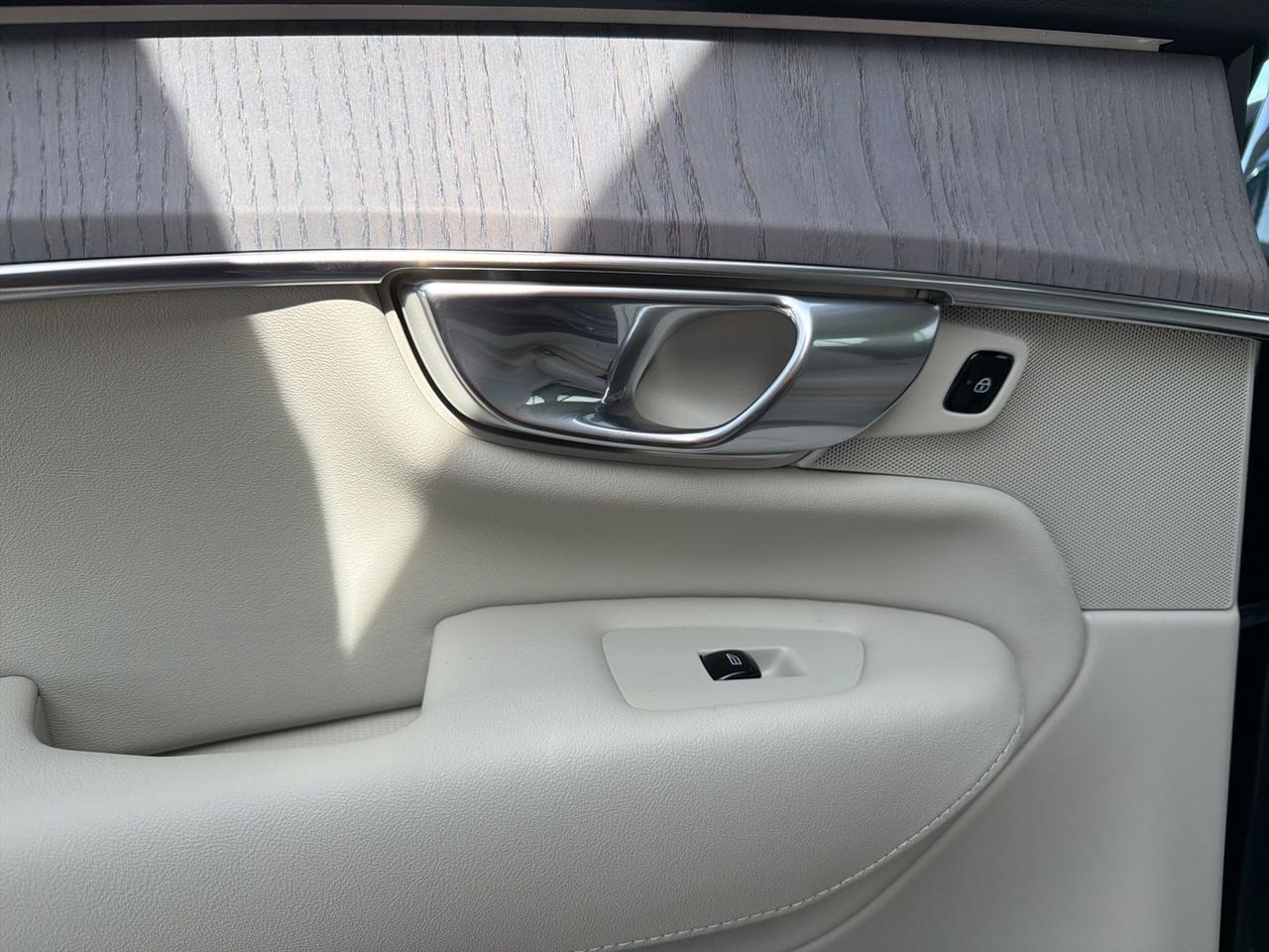 2026 Volvo XC90 B6 Ultra Bend OR