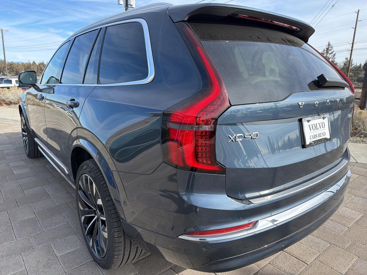 2026 Volvo XC90 B6 Ultra Bend OR