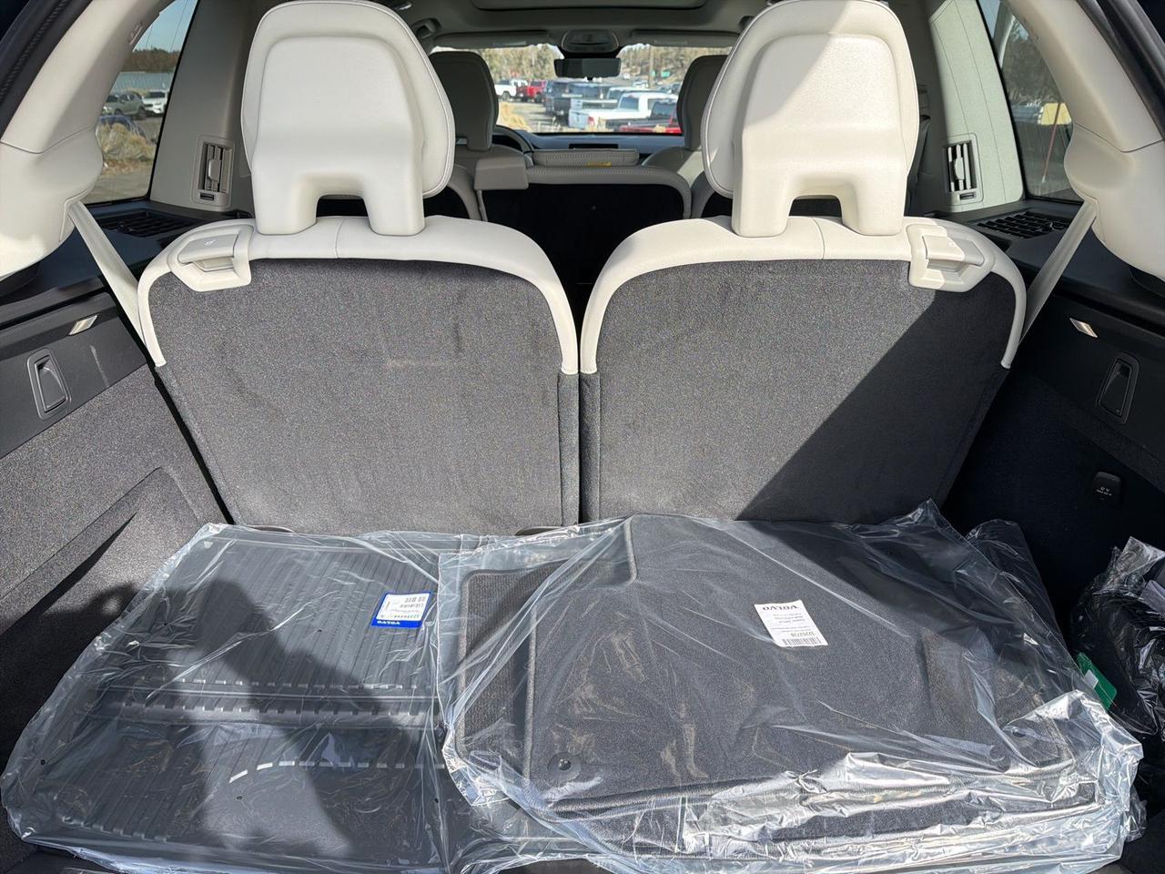 2026 Volvo XC90 B6 Ultra Bend OR