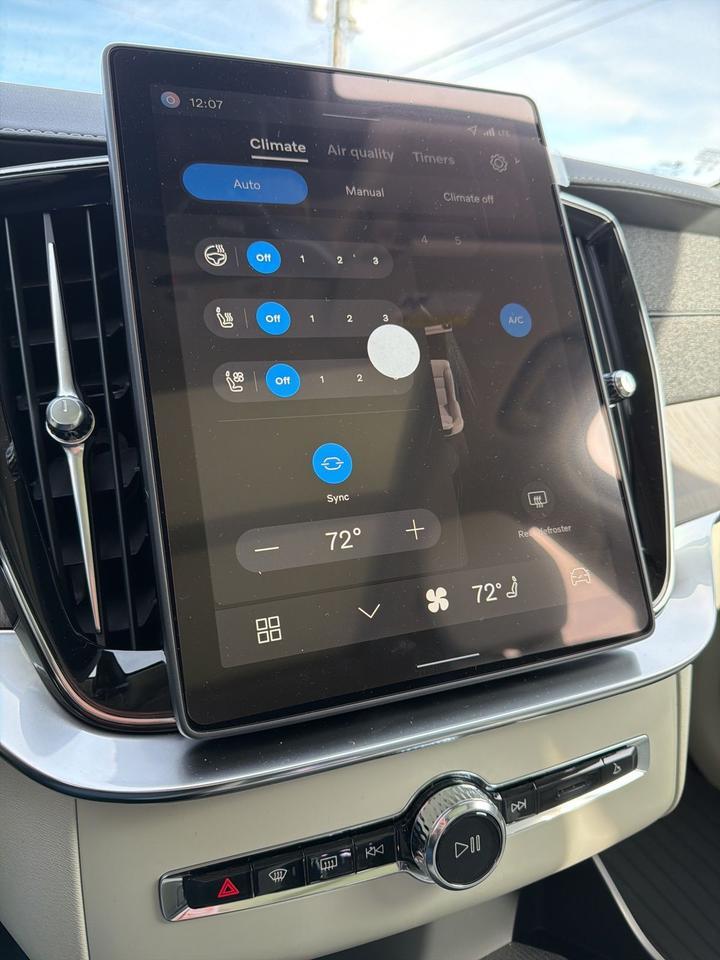 2026 Volvo XC90 B6 Ultra Bend OR