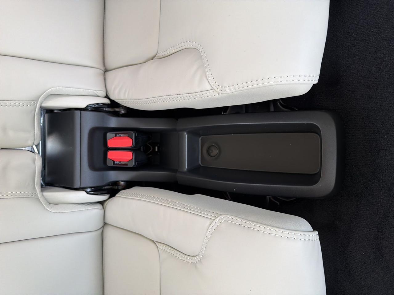 2026 Volvo XC90 B6 Ultra Bend OR