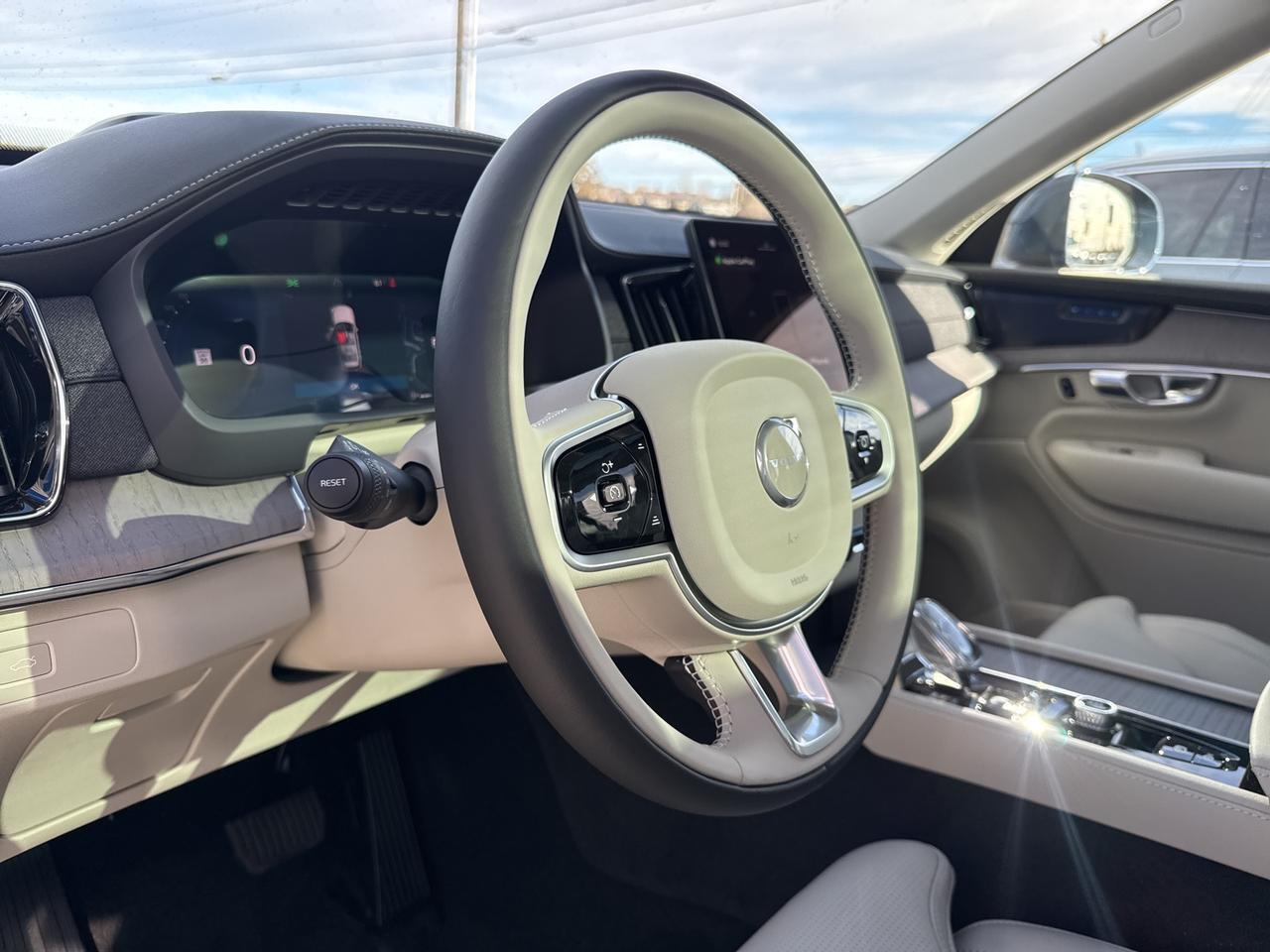 2026 Volvo XC90 B6 Ultra Bend OR