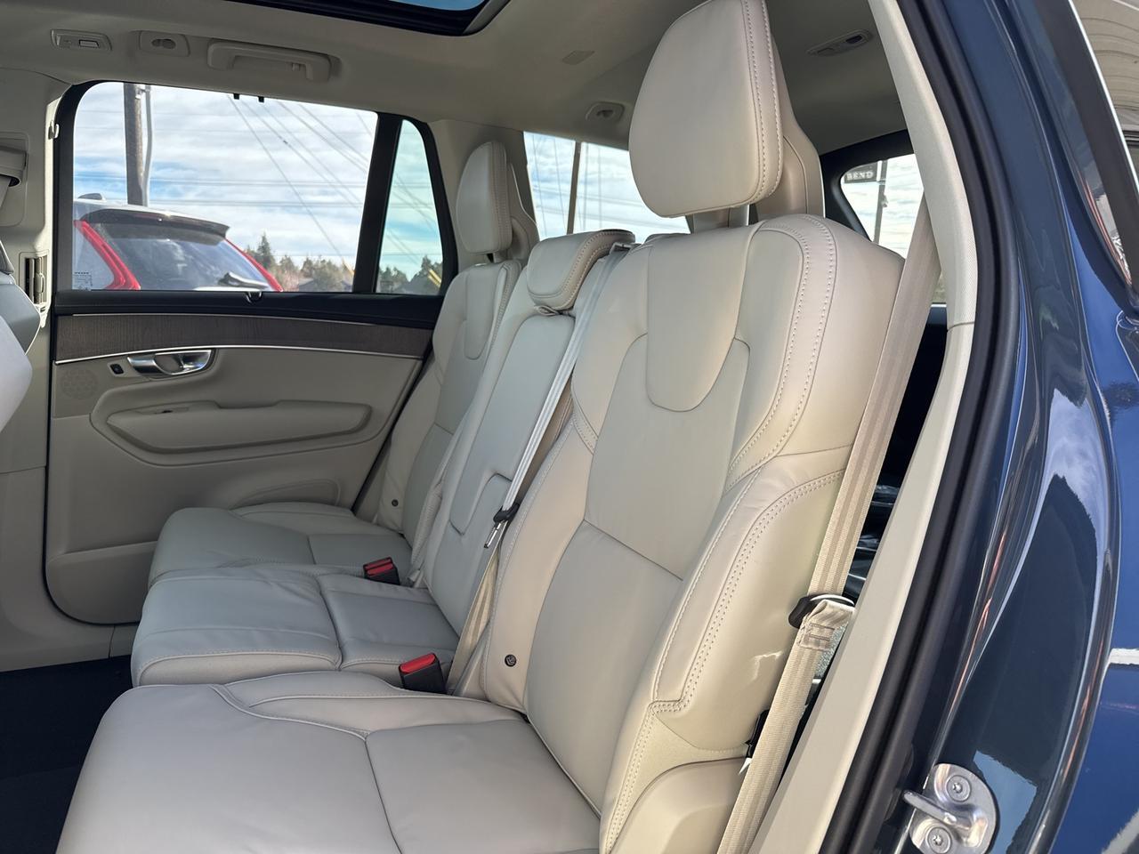 2026 Volvo XC90 B6 Ultra Bend OR