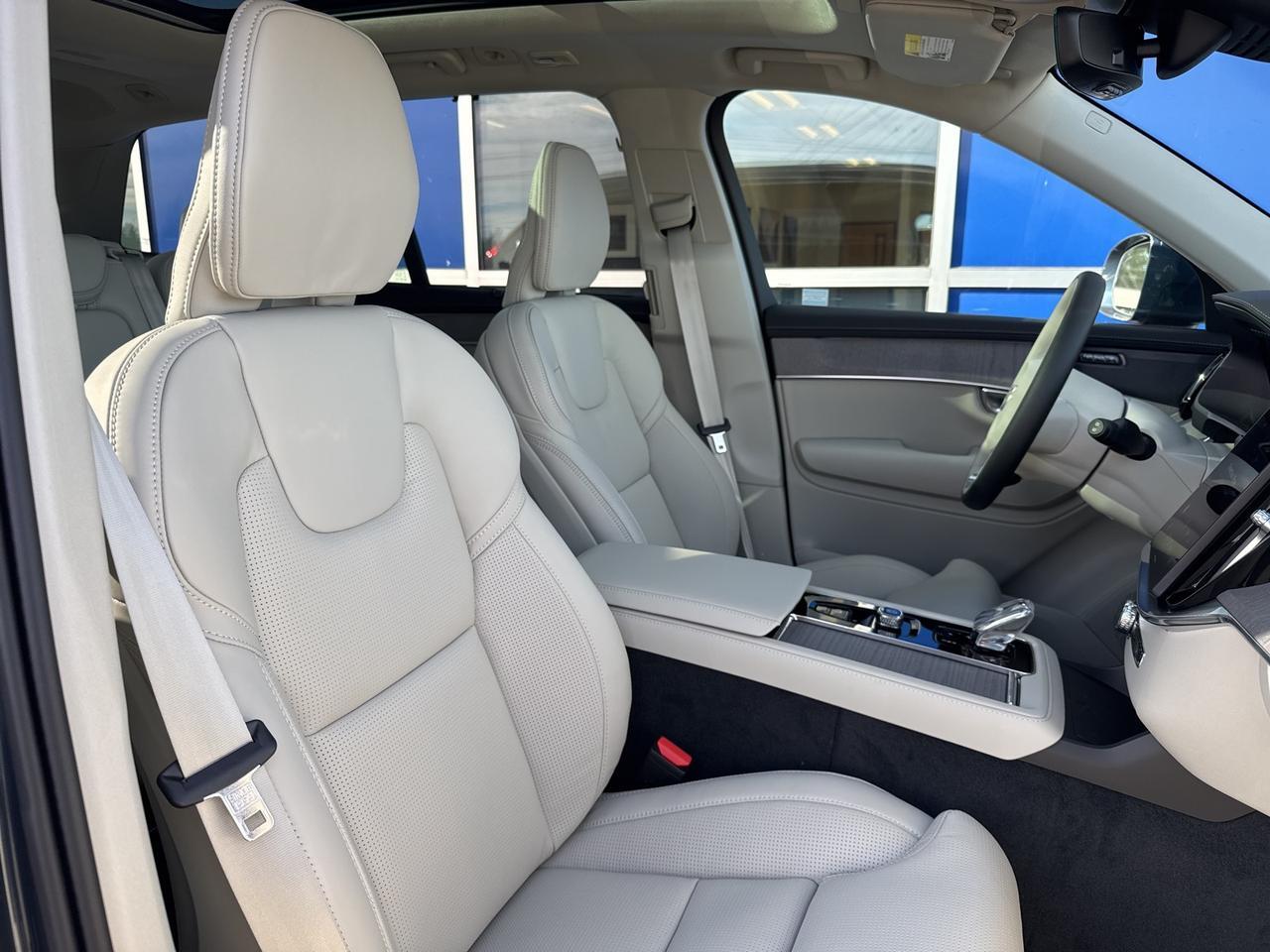 2026 Volvo XC90 B6 Ultra Bend OR