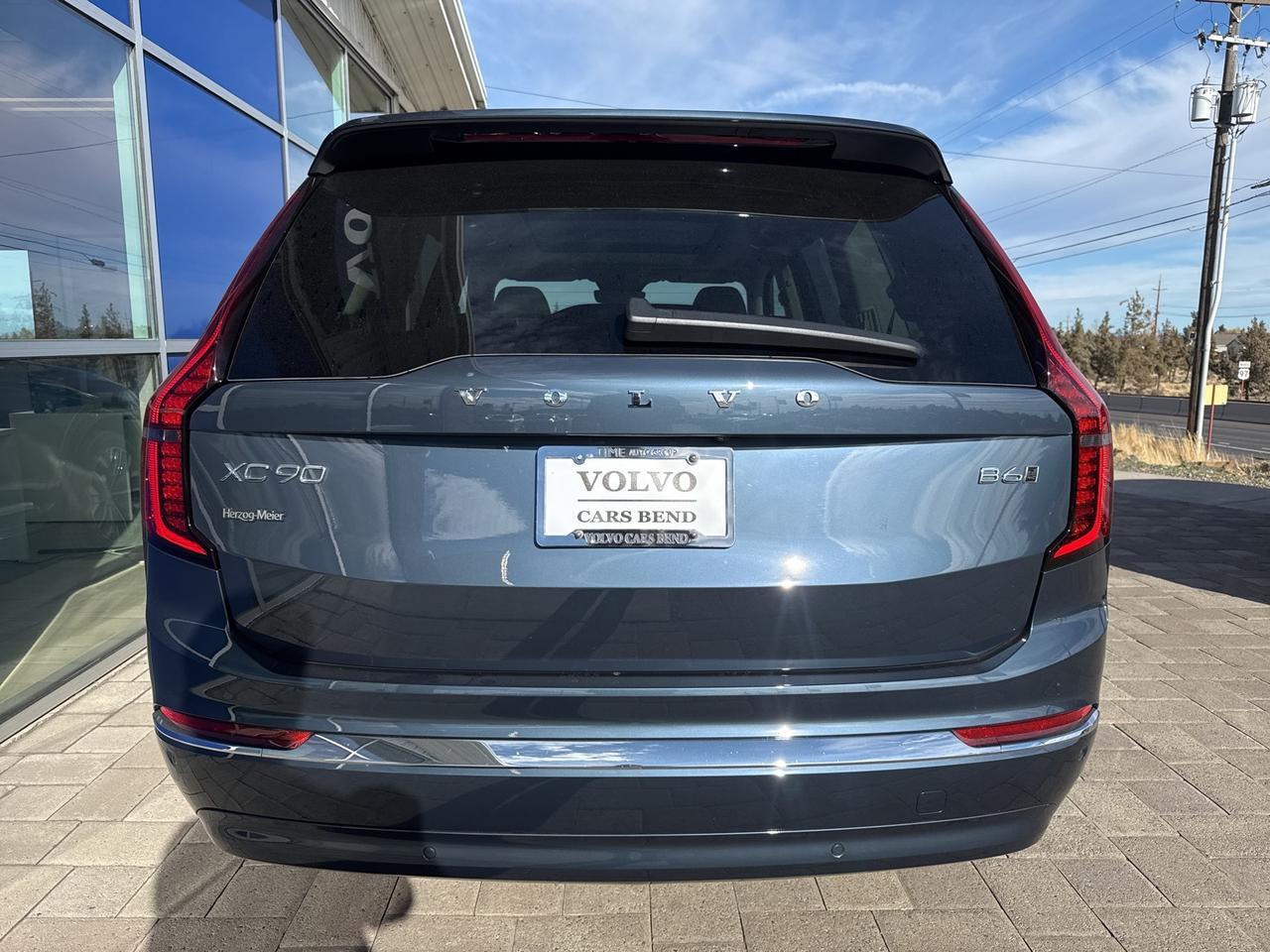 2026 Volvo XC90 B6 Ultra Bend OR