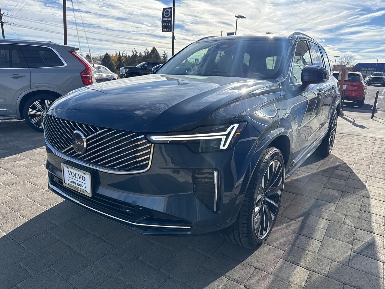 2026 Volvo XC90 B6 Ultra Bend OR