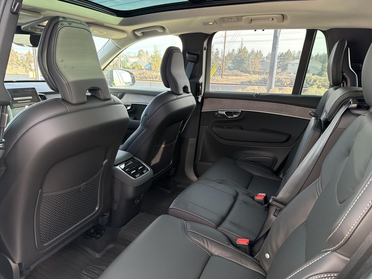 2026 Volvo XC90 B6 Ultra Bend OR