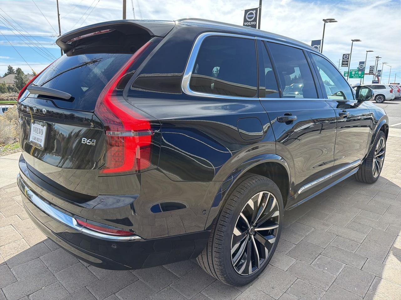 2026 Volvo XC90 B6 Ultra Bend OR
