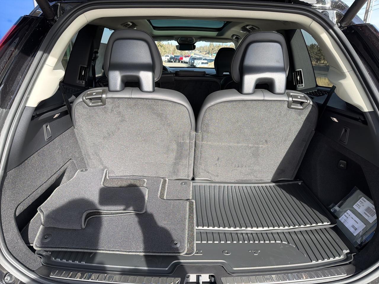 2026 Volvo XC90 B6 Ultra Bend OR