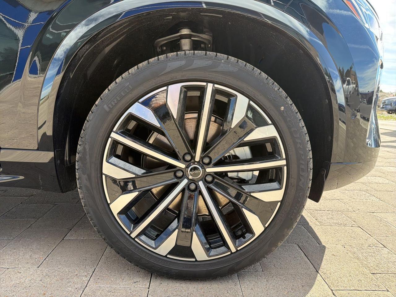 2026 Volvo XC90 B6 Ultra Bend OR