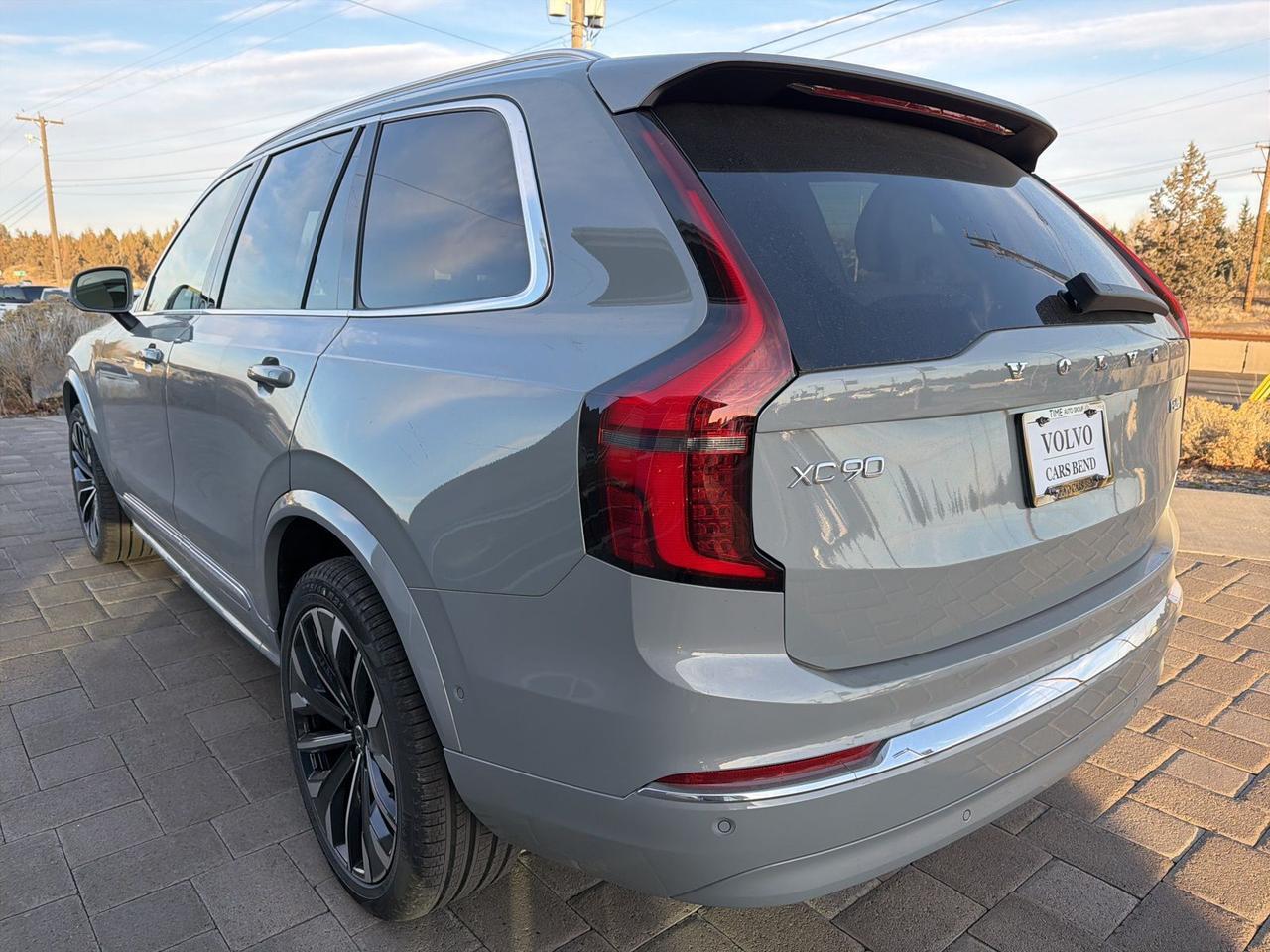 2026 Volvo XC90 B6 Ultra Bend OR