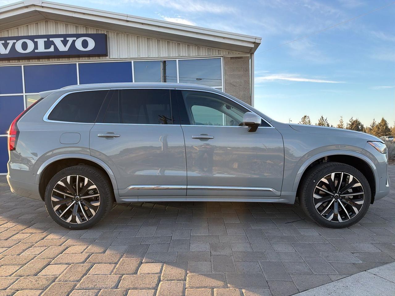 2026 Volvo XC90 B6 Ultra Bend OR