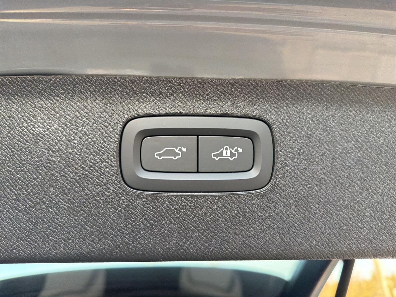 2026 Volvo XC90 B6 Ultra Bend OR