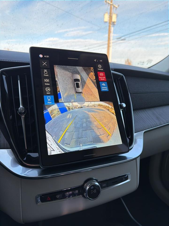 2026 Volvo XC90 B6 Ultra Bend OR