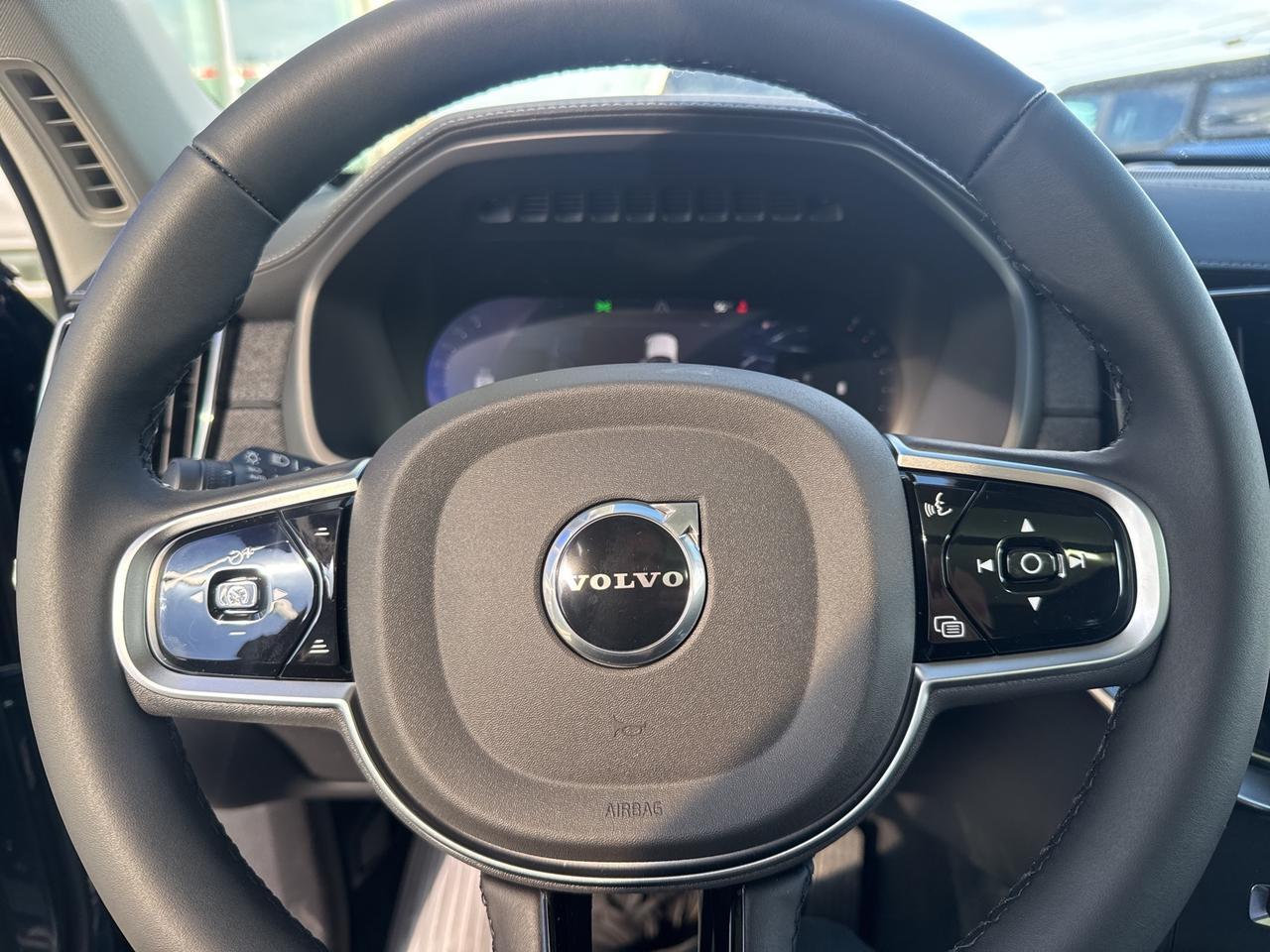 2026 Volvo XC90 B6 Ultra Bend OR