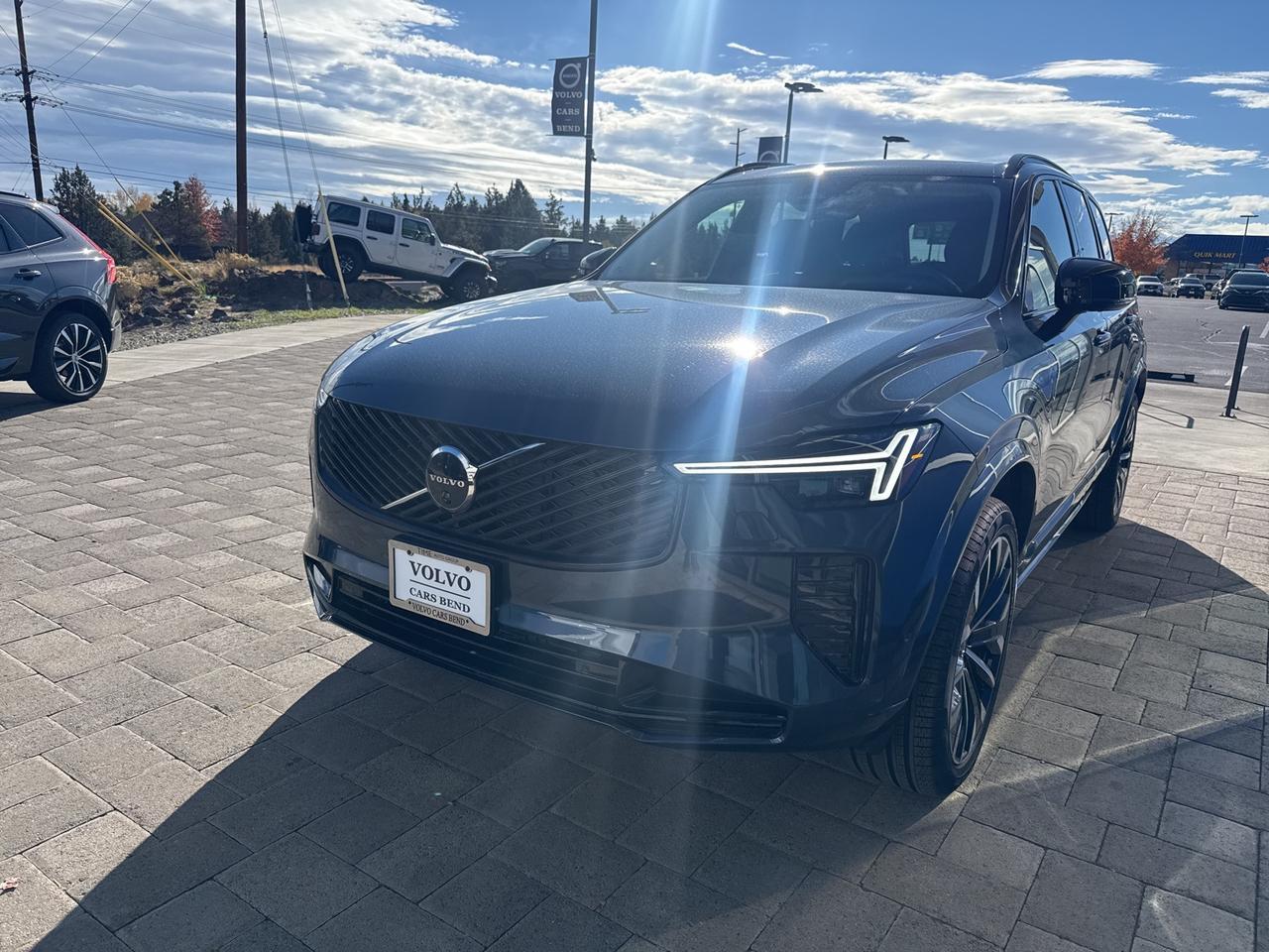 2026 Volvo XC90 B6 Ultra Bend OR