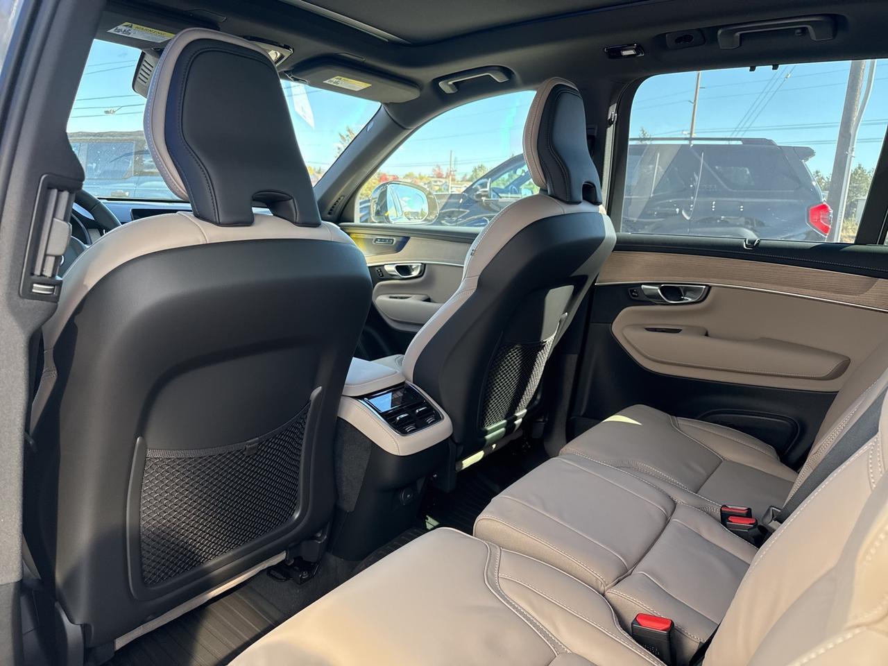 2026 Volvo XC90 B6 Ultra Bend OR