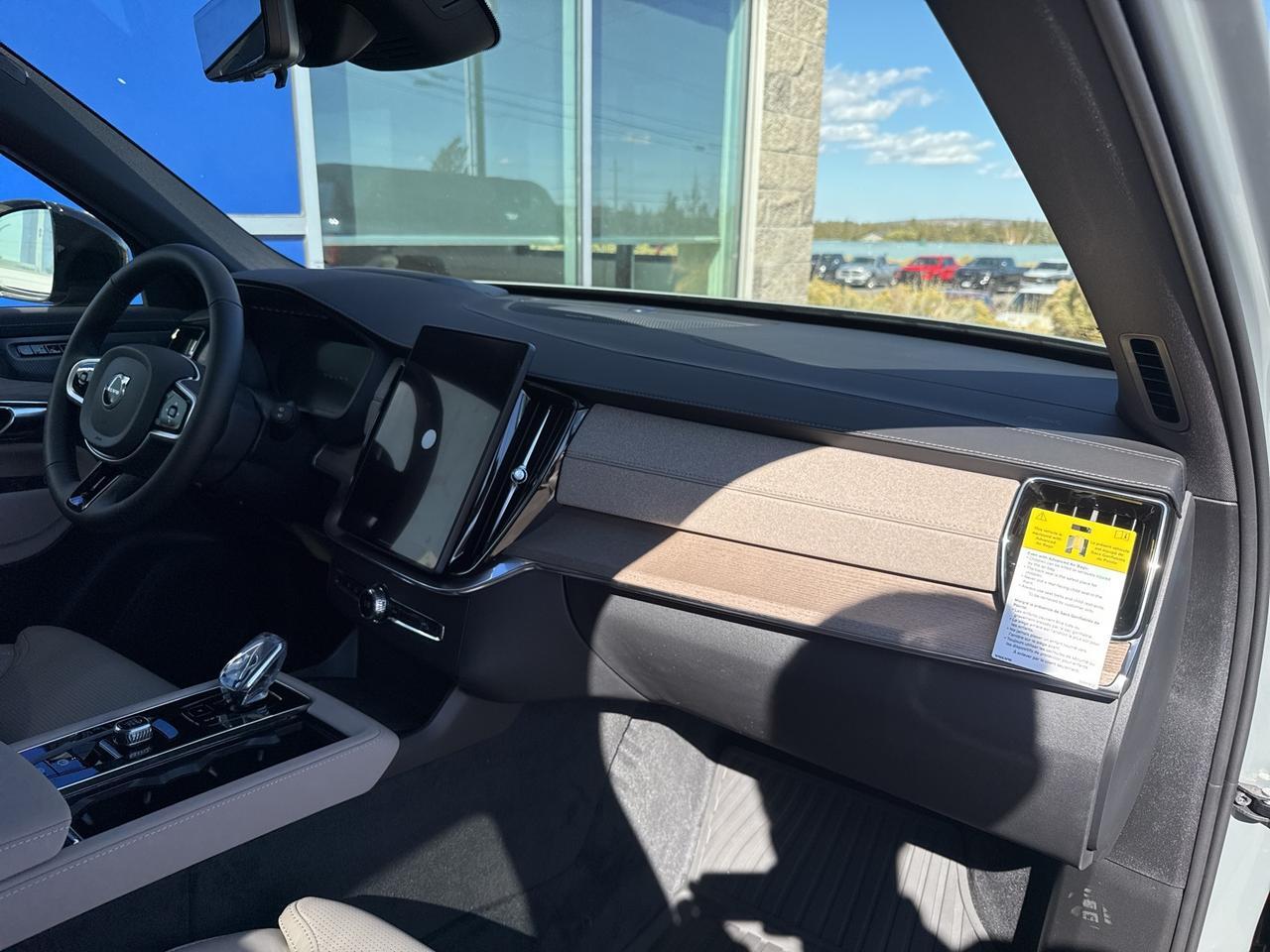 2026 Volvo XC90 B6 Ultra Bend OR