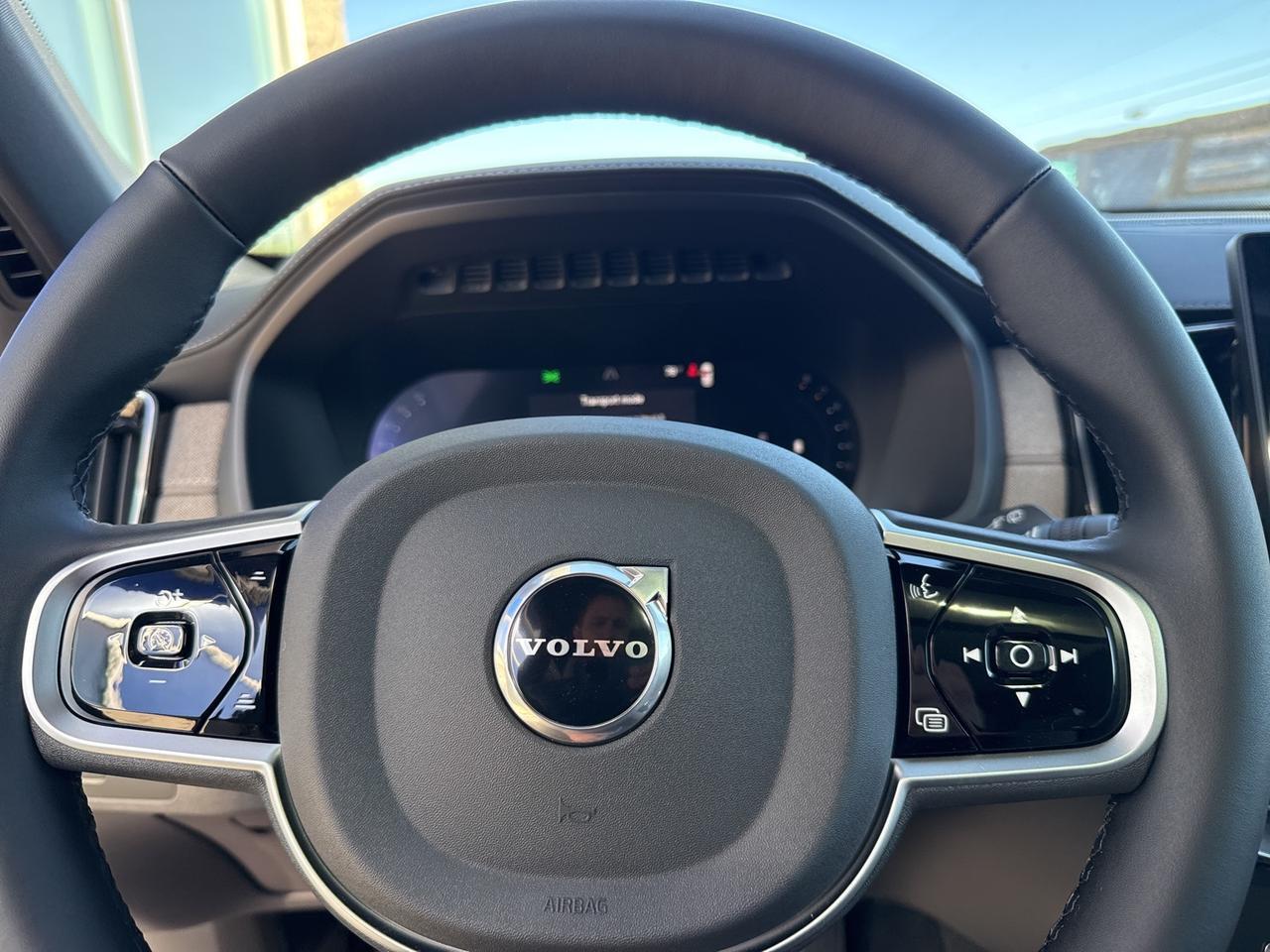 2026 Volvo XC90 B6 Ultra Bend OR