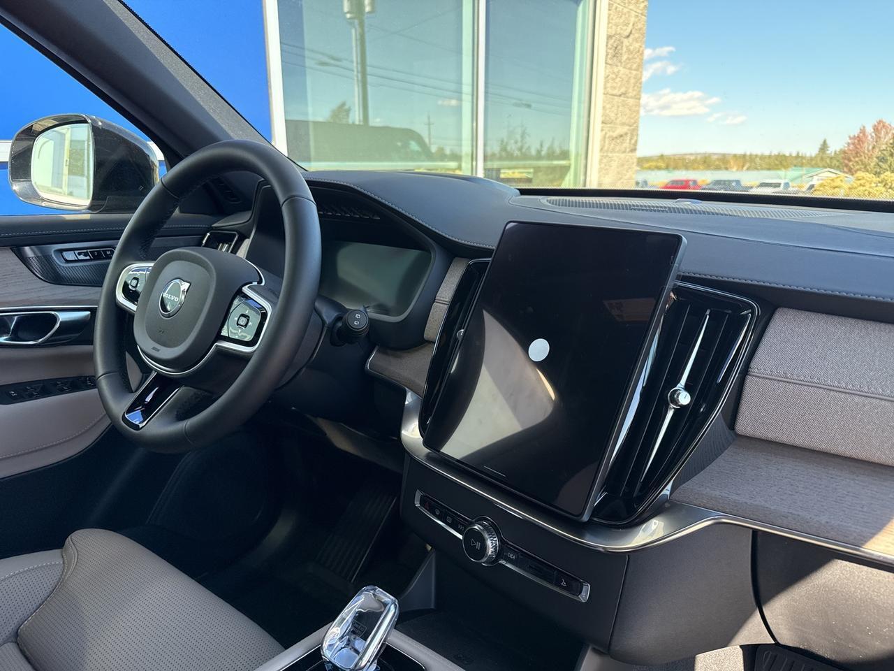 2026 Volvo XC90 B6 Ultra Bend OR
