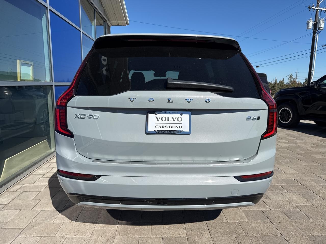 2026 Volvo XC90 B6 Ultra Bend OR