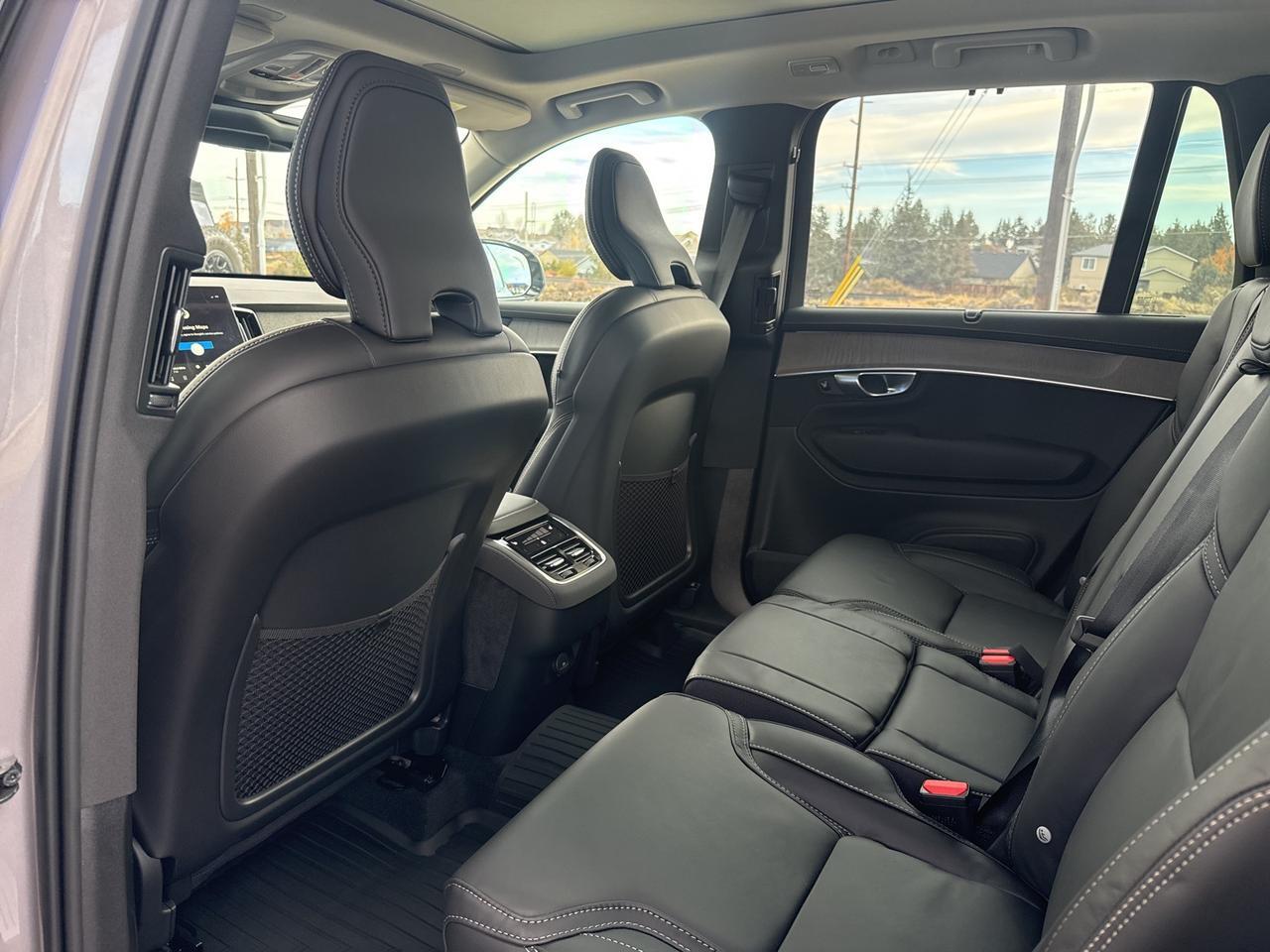 2026 Volvo XC90 B6 Ultra Bend OR