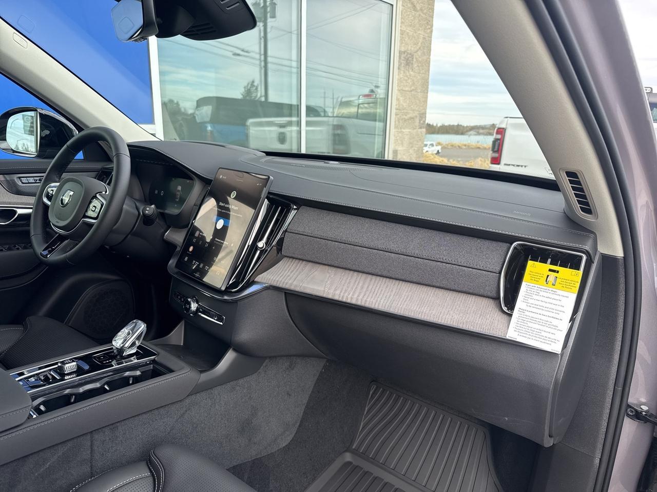 2026 Volvo XC90 B6 Ultra Bend OR