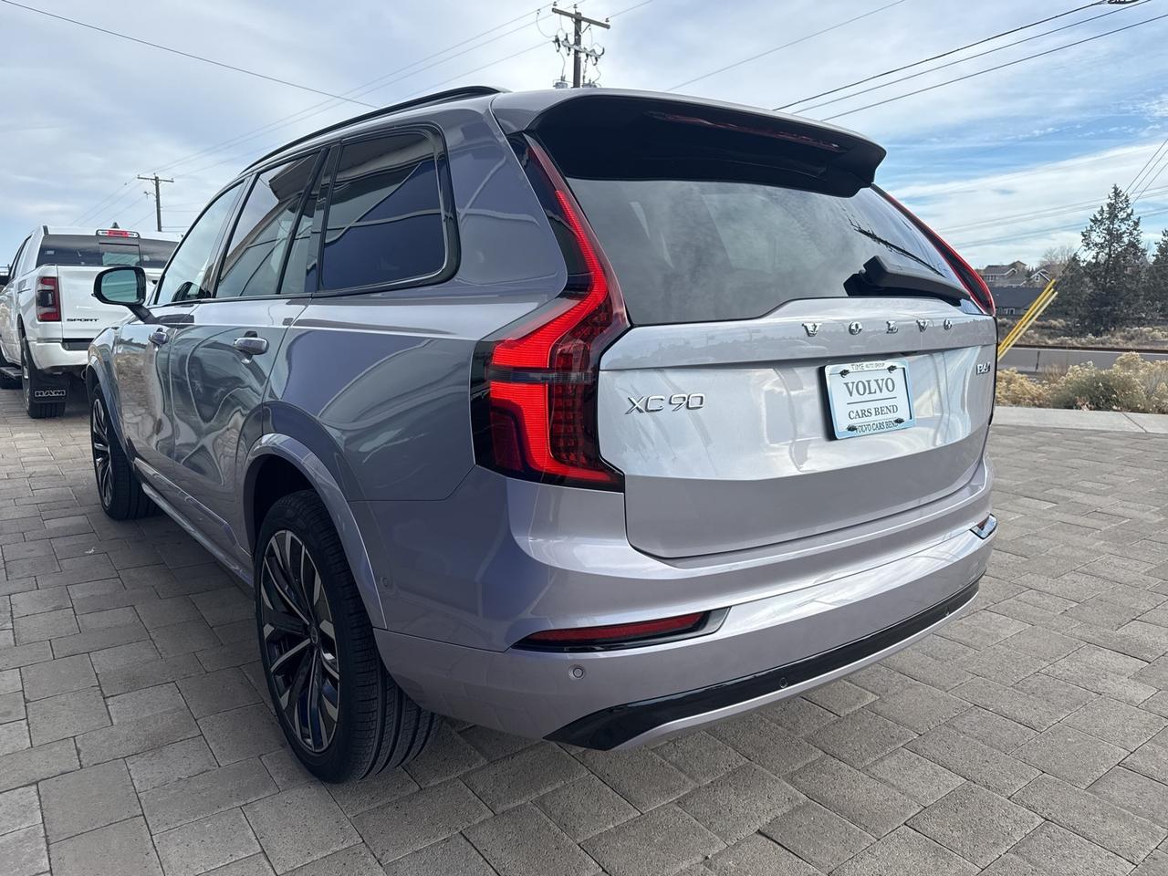 2026 Volvo XC90 B6 Ultra Bend OR