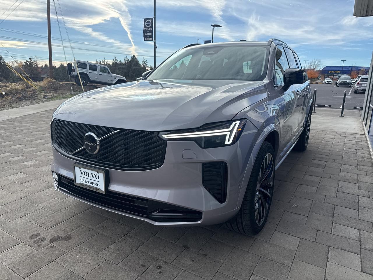 2026 Volvo XC90 B6 Ultra Bend OR