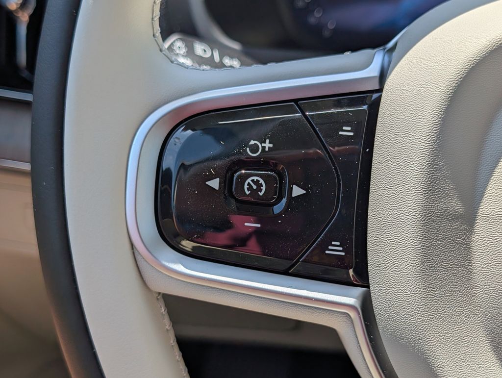 2026 Volvo XC90 B6 Ultra Hunt Valley MD