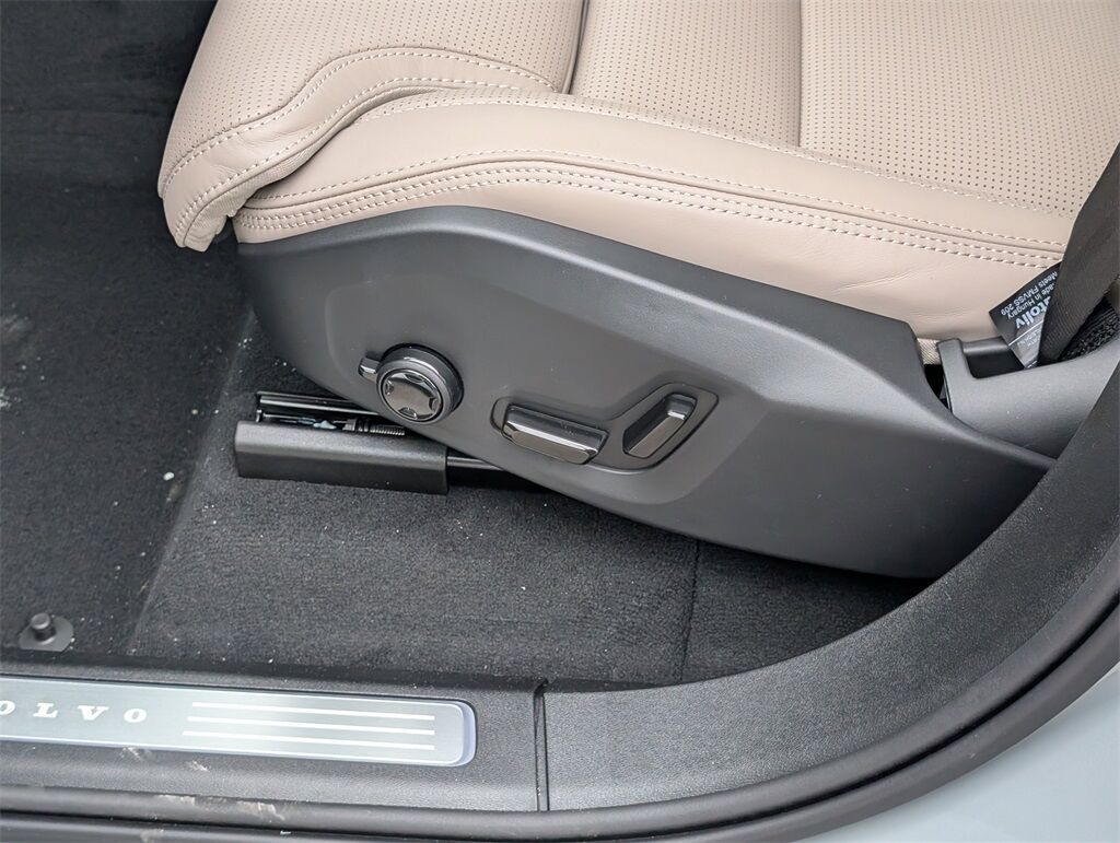 2026 Volvo XC90 B6 Ultra Hunt Valley MD