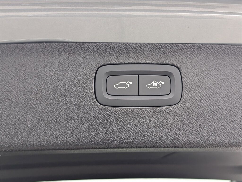 2026 Volvo XC90 B6 Ultra Hunt Valley MD