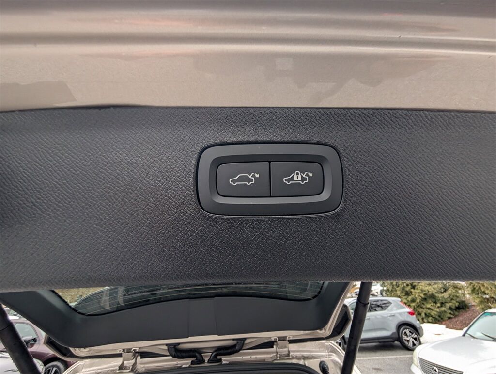 2026 Volvo XC90 B6 Ultra Hunt Valley MD