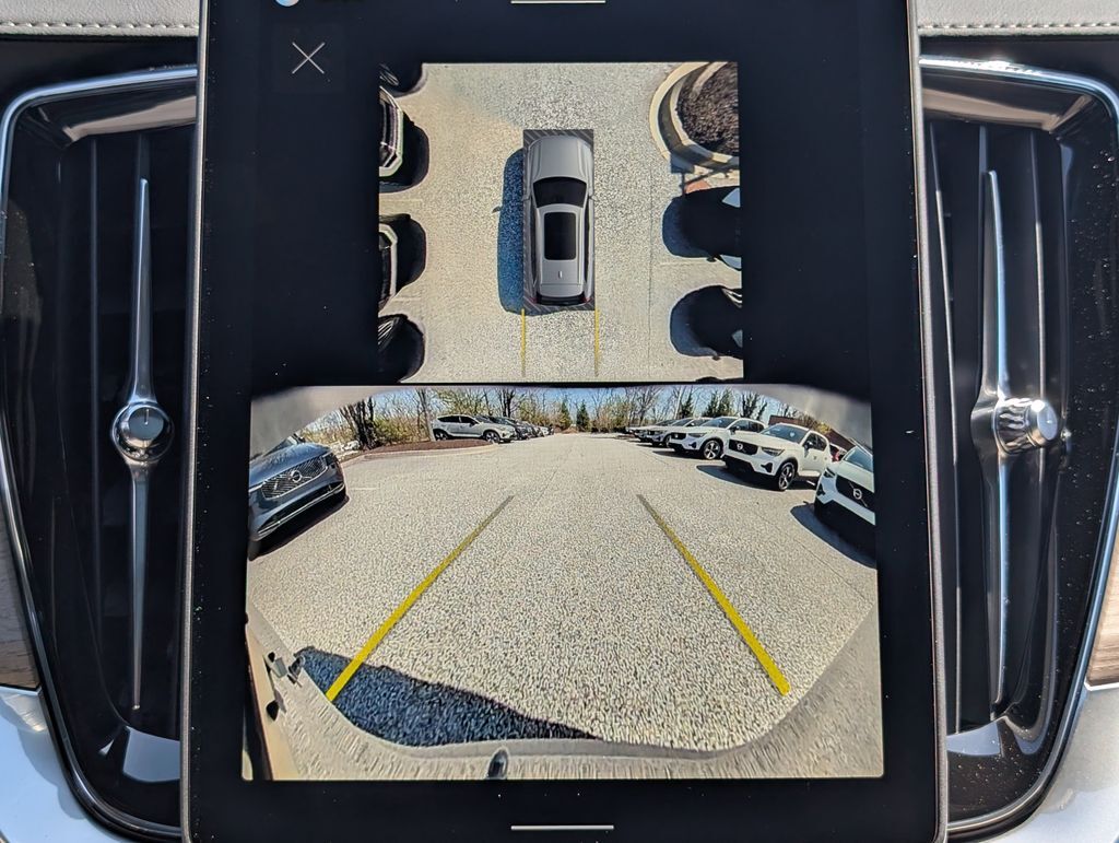 2026 Volvo XC90 B6 Ultra Hunt Valley MD