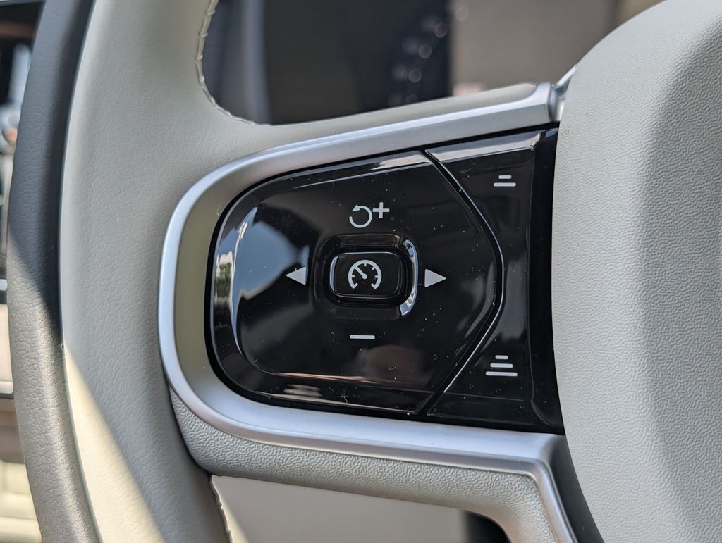 2026 Volvo XC90 B6 Ultra Hunt Valley MD