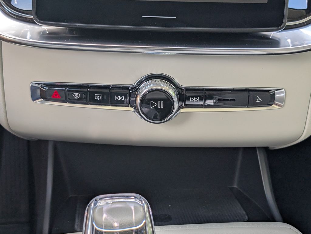2026 Volvo XC90 B6 Ultra Hunt Valley MD