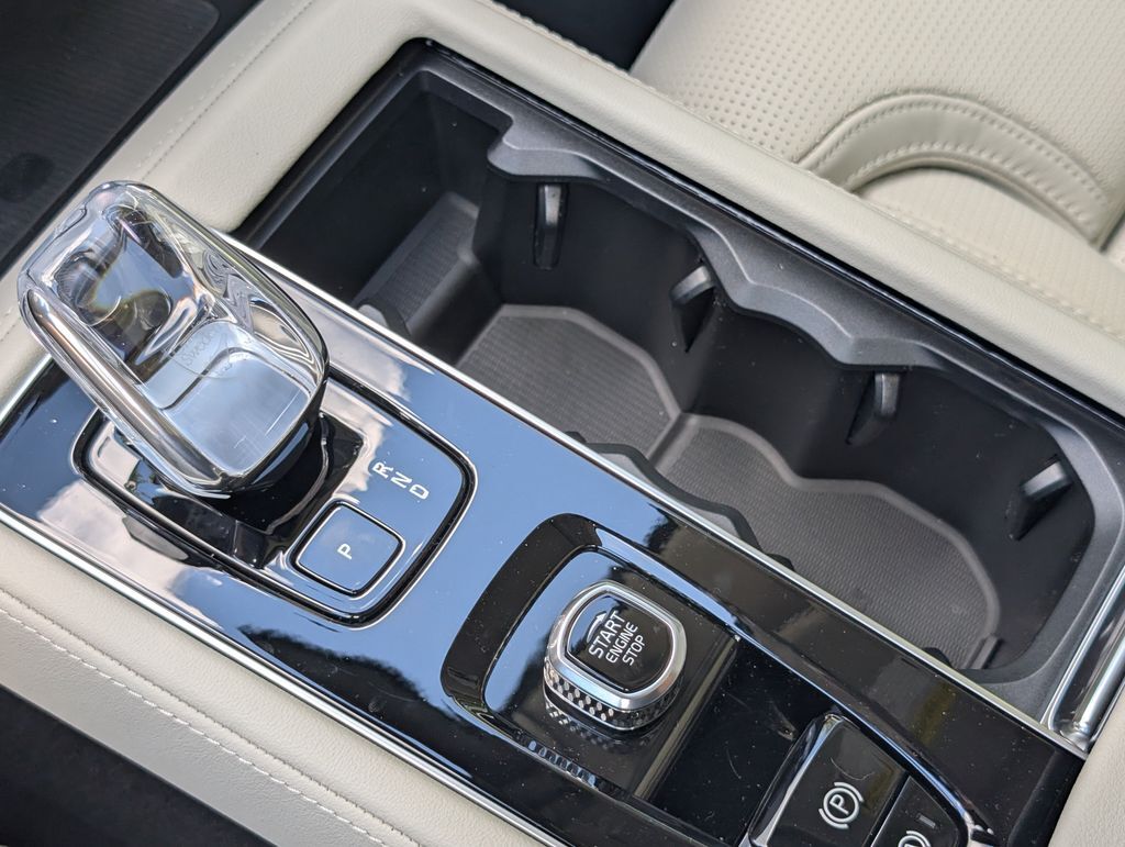 2026 Volvo XC90 B6 Ultra Hunt Valley MD