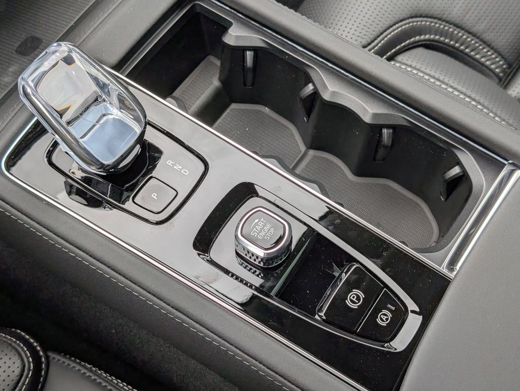 2026 Volvo XC90 B6 Ultra Hunt Valley MD