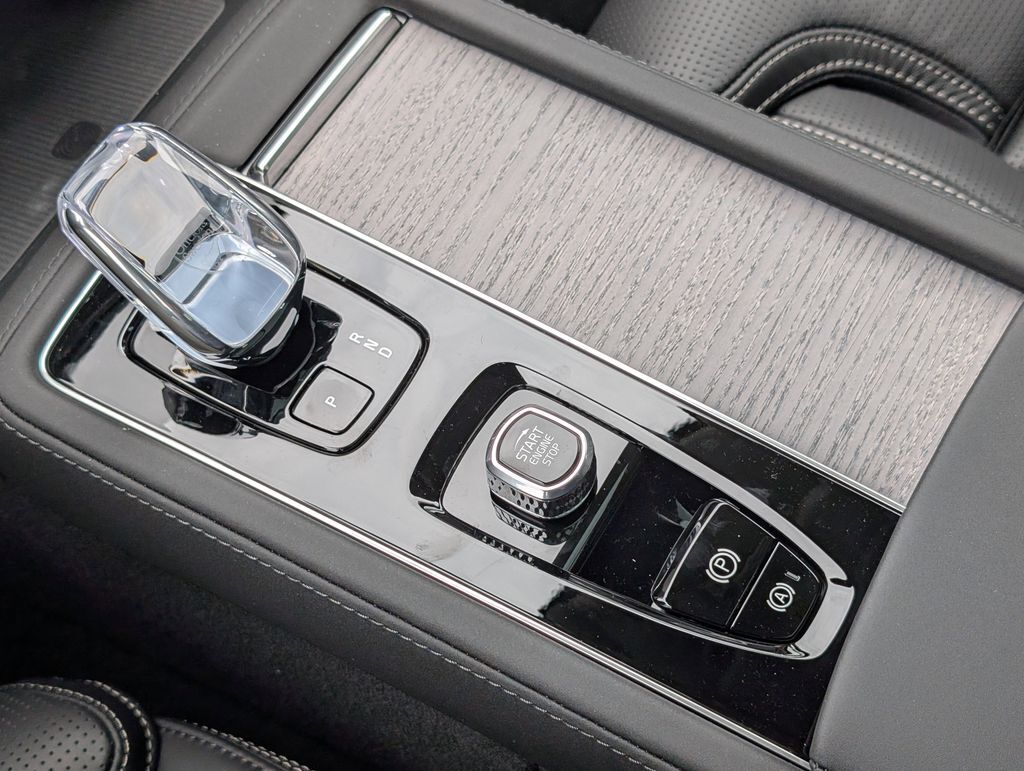 2026 Volvo XC90 B6 Ultra Hunt Valley MD