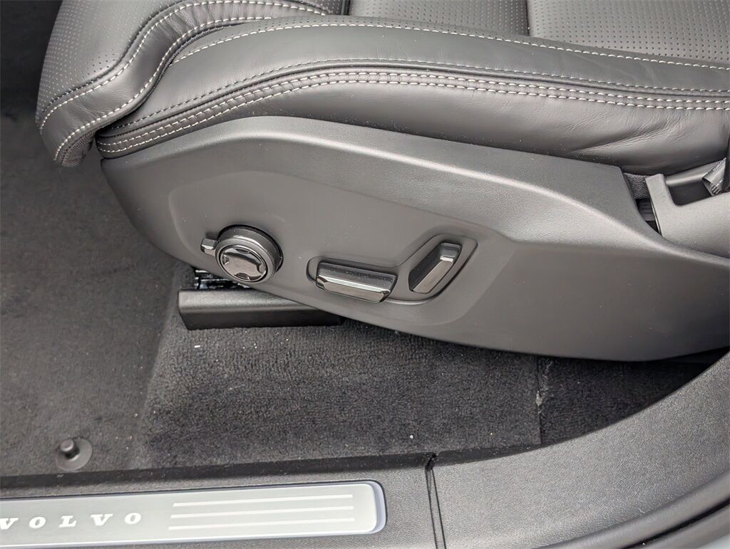 2026 Volvo XC90 B6 Ultra Hunt Valley MD