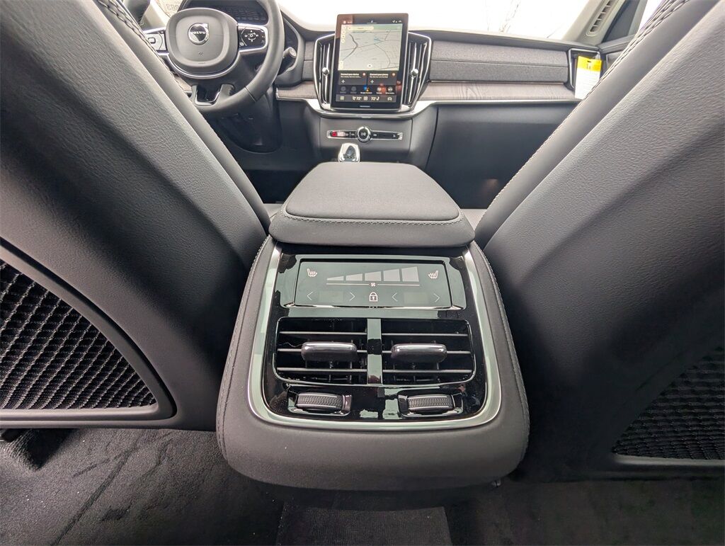 2026 Volvo XC90 B6 Ultra Hunt Valley MD